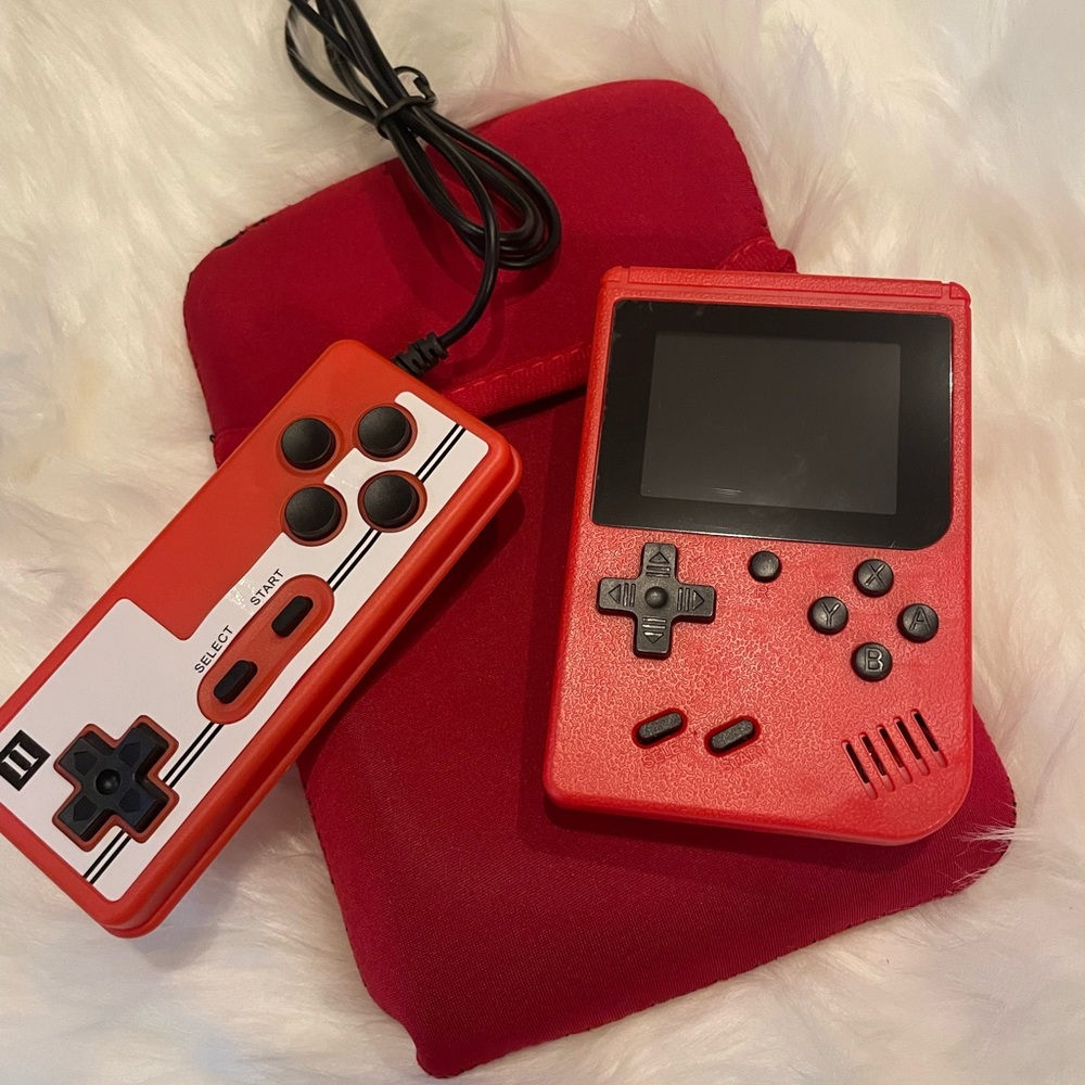 Retro Handheld Console - 400 Retro Games RED